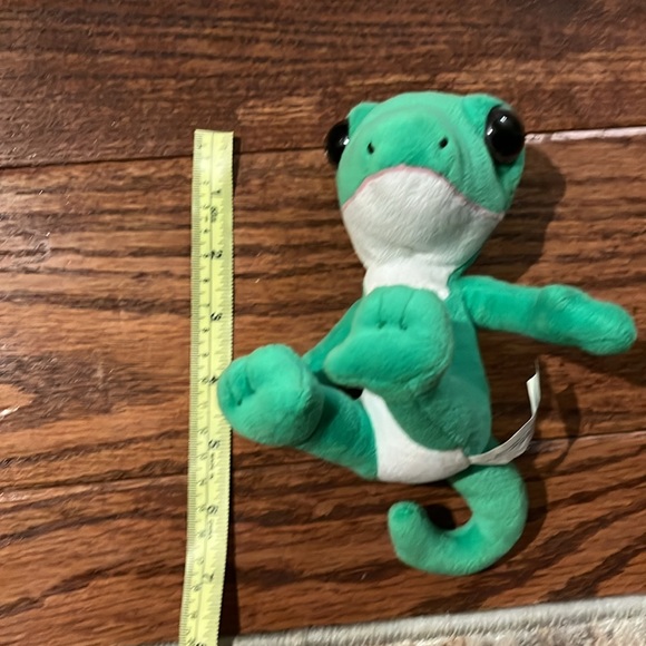 Geico Gecko Stuffed Animal - Picture 2 of 4